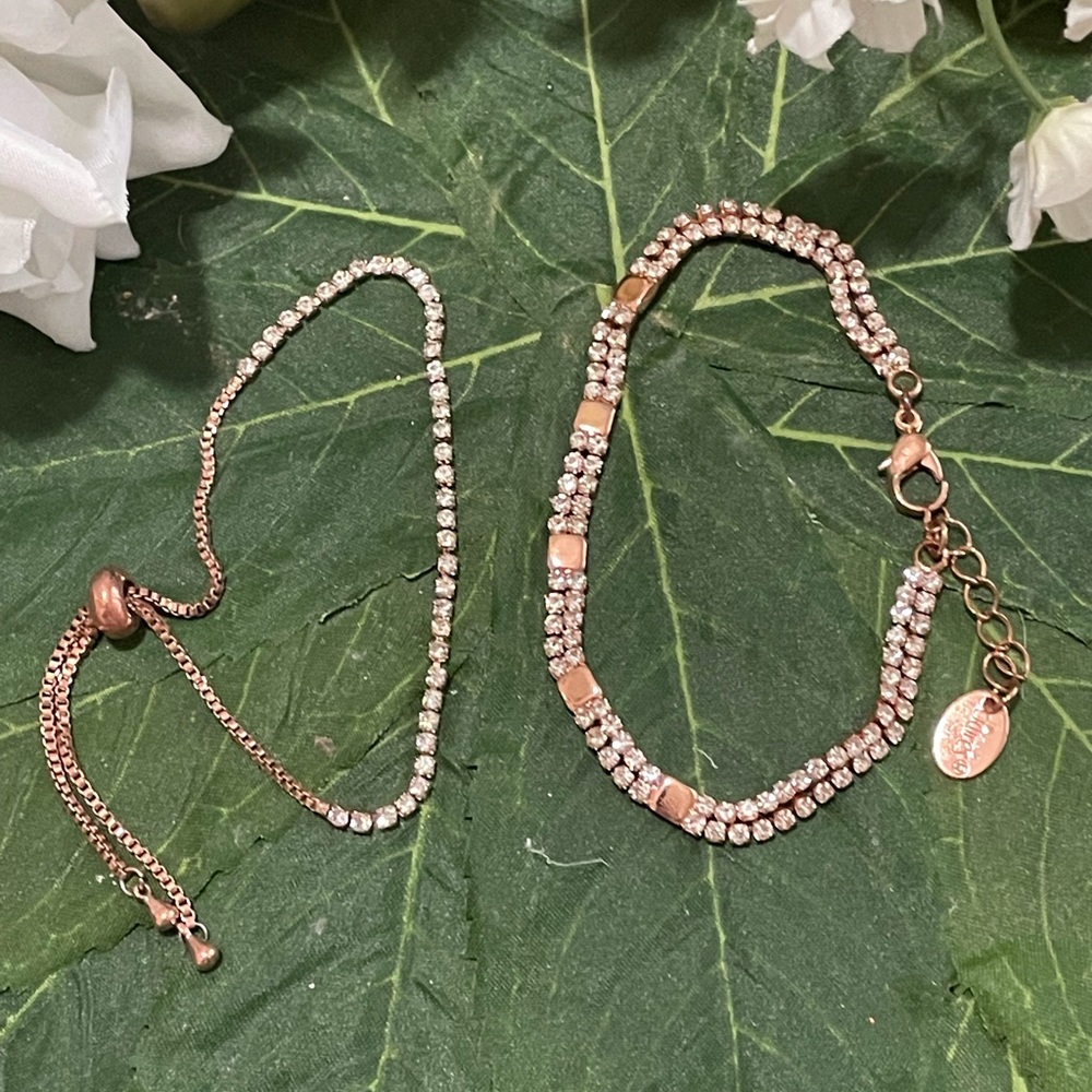 💎 Set of Two Rose Gold Crystal Bracelets - Picture 7 of 8
